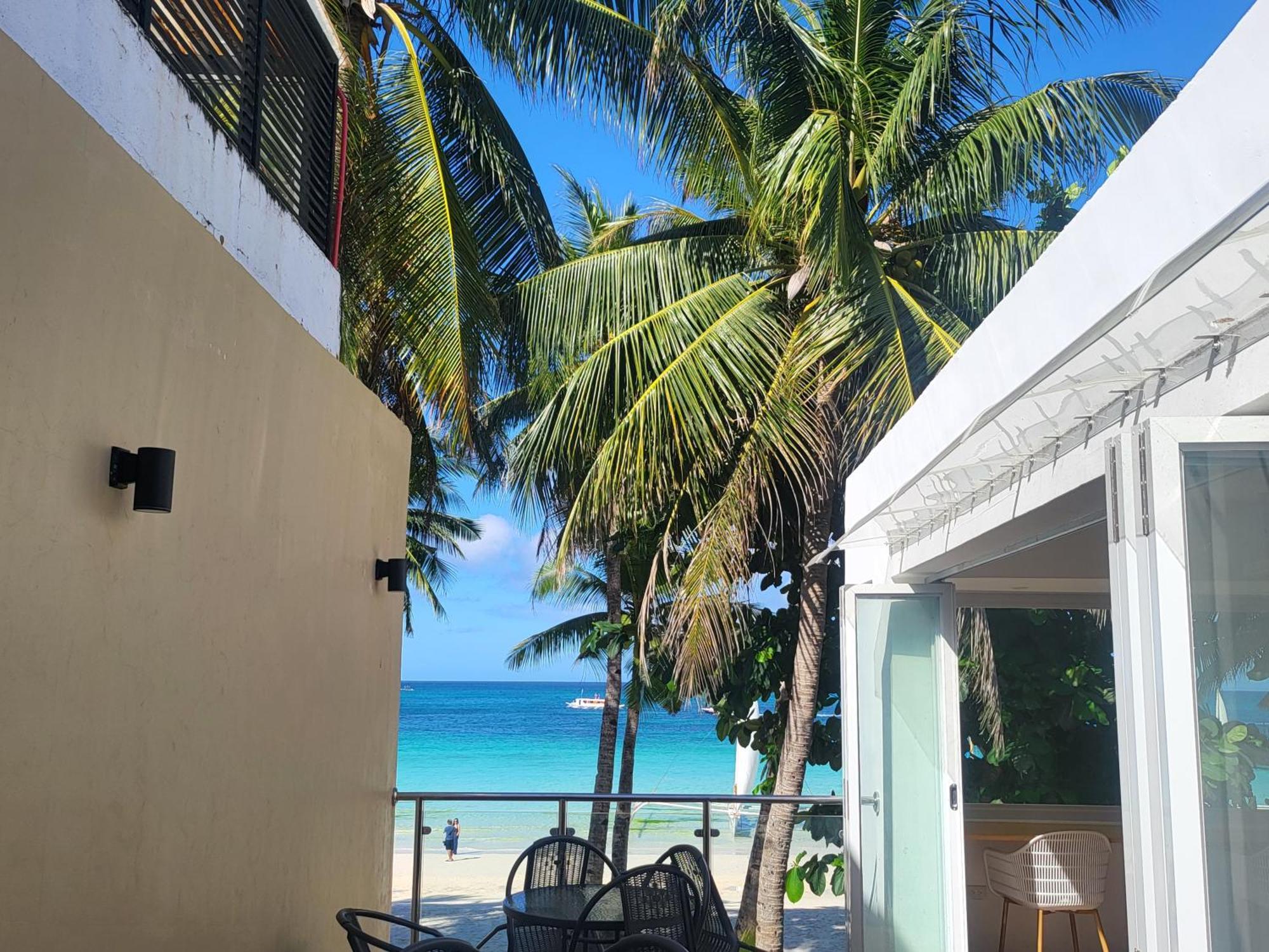 Sunvilla Beachfront 2* Balabag (Boracay)
